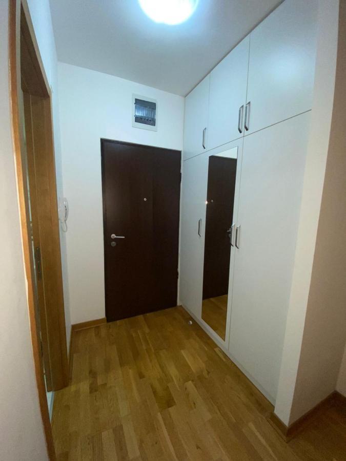 Adrianna Apartment City Kvart Подгориця Екстер'єр фото