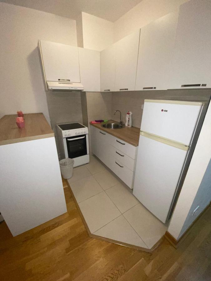 Adrianna Apartment City Kvart Подгориця Екстер'єр фото