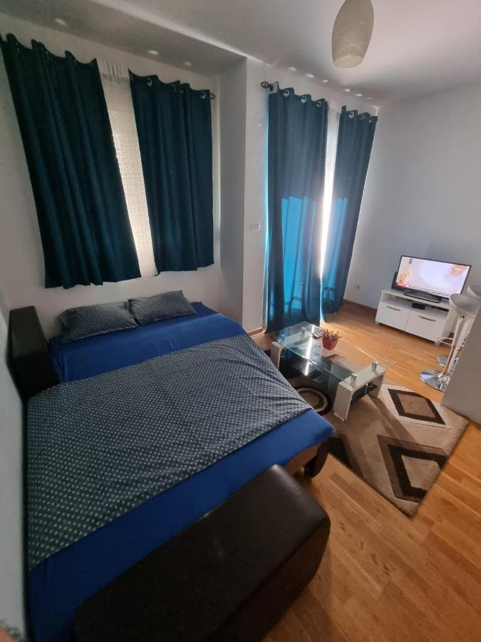 Adrianna Apartment City Kvart Подгориця Екстер'єр фото