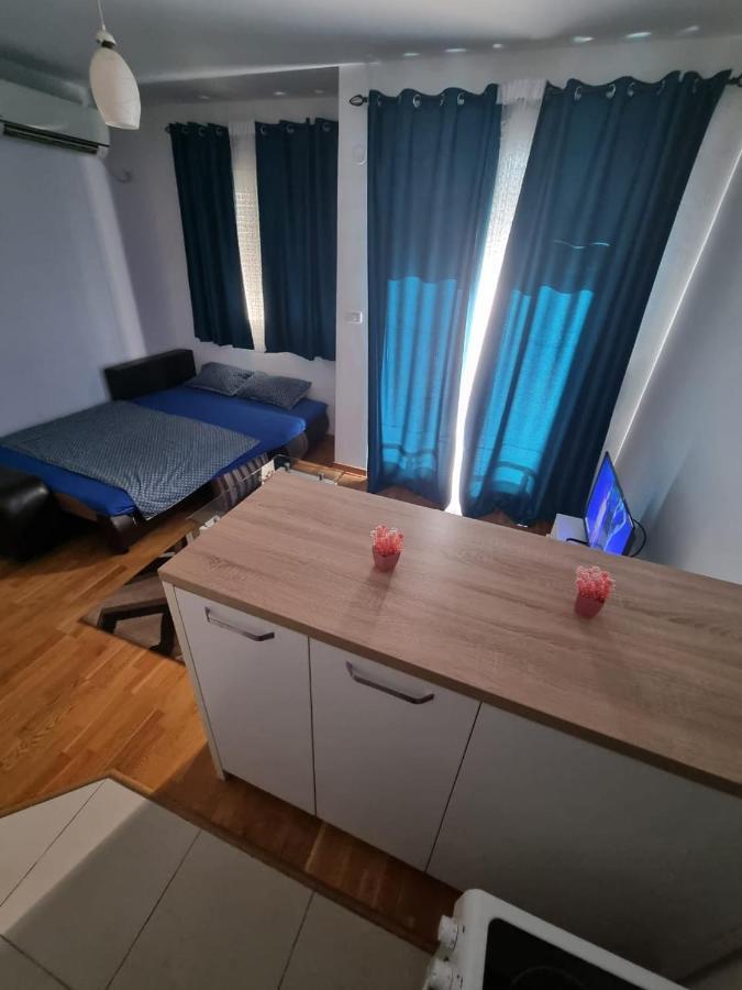 Adrianna Apartment City Kvart Подгориця Екстер'єр фото
